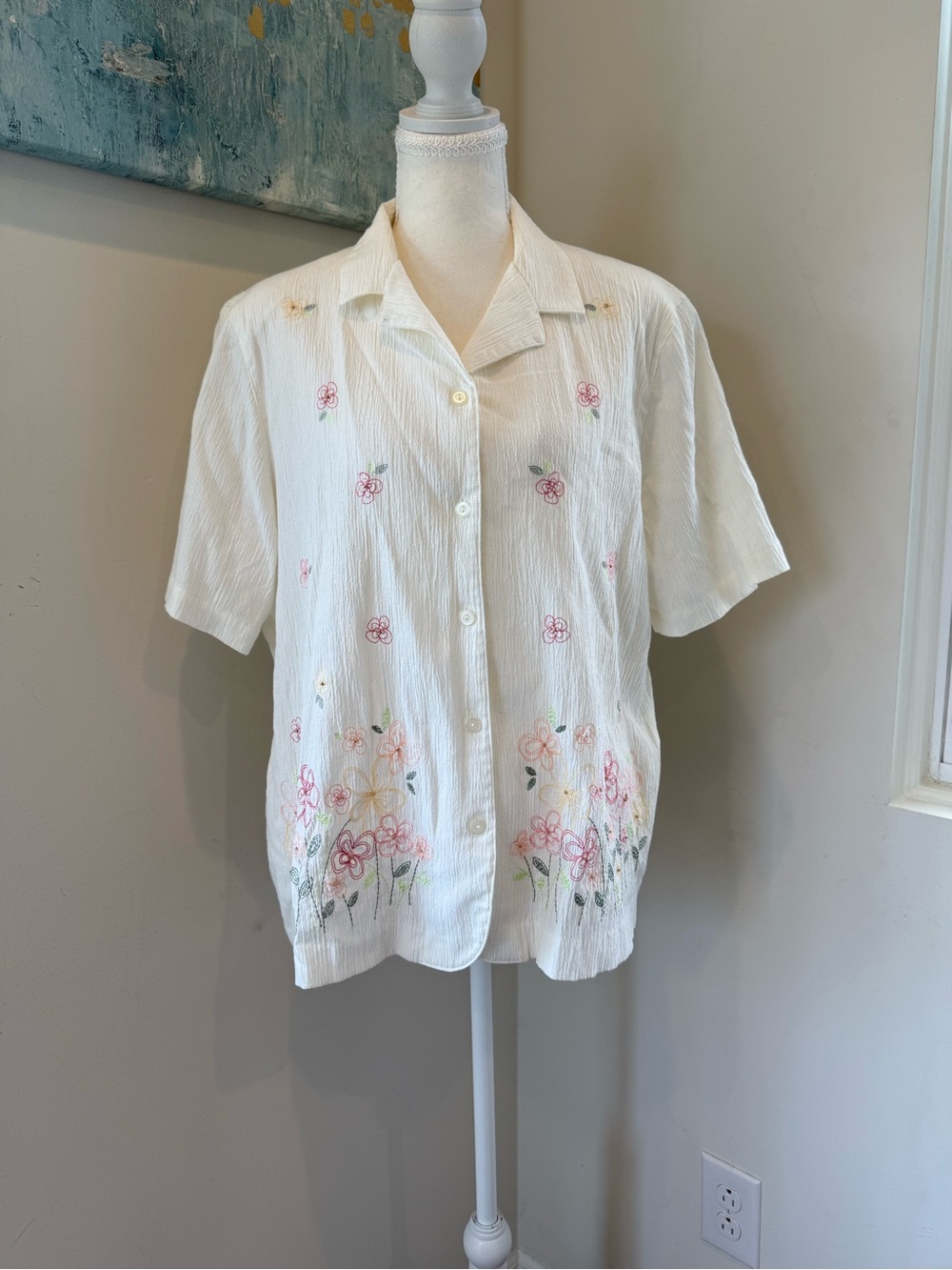 Alfred Dunner Cream Textured Blouse Size 16